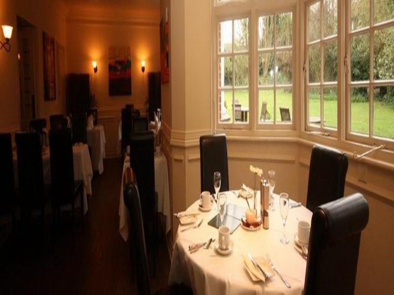 Findon Manor Hotel Exterior foto